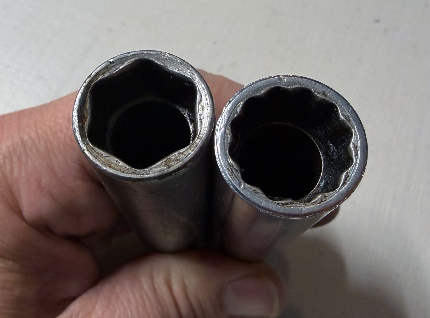 Snap-on Tools B1465 & B1465A 5/8″ SAE 6pt & 12pt Extra Deep Impact Socket 1/2″