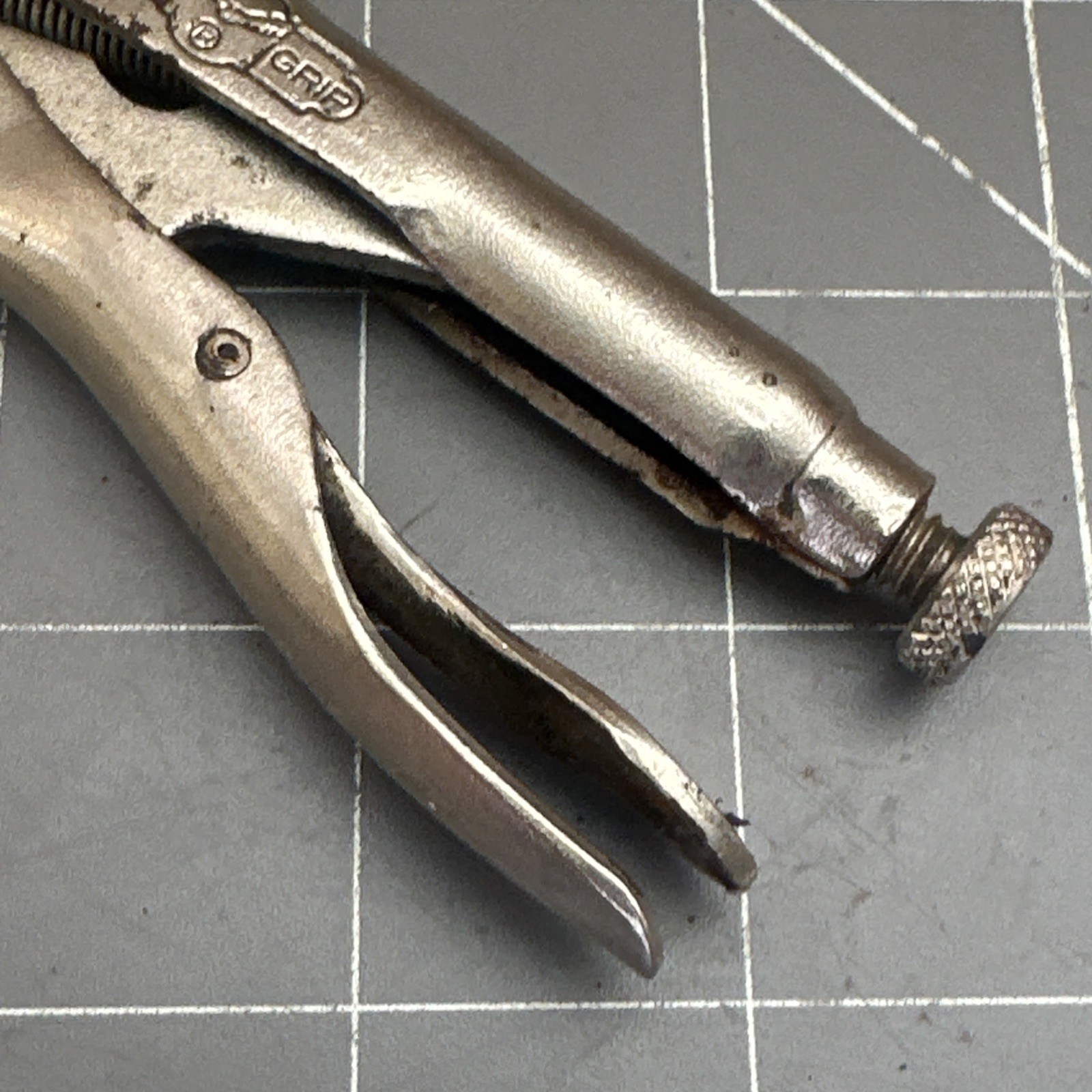 Vintage Peterson Dewitt USA 6″ Long Nose Vise Grip Pliers No 6LN