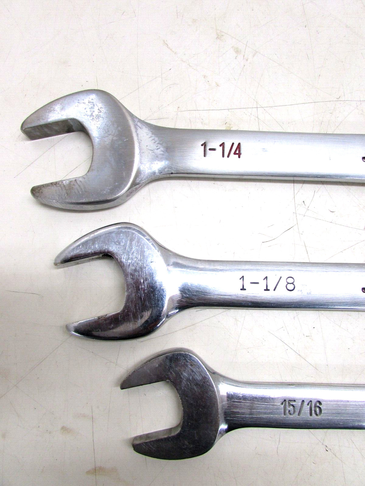 JONNESWAY TOOLS COMBINATION WRENCH LOT, 12-POINT, 15/16″, 1-1/8″ & 1-1/4″