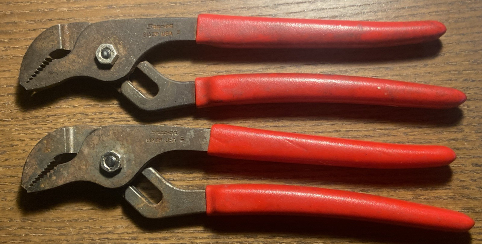2 Pair of Snap On 91ACP Red 9″ Adjustable Joint Channel Pliers Free Shipping