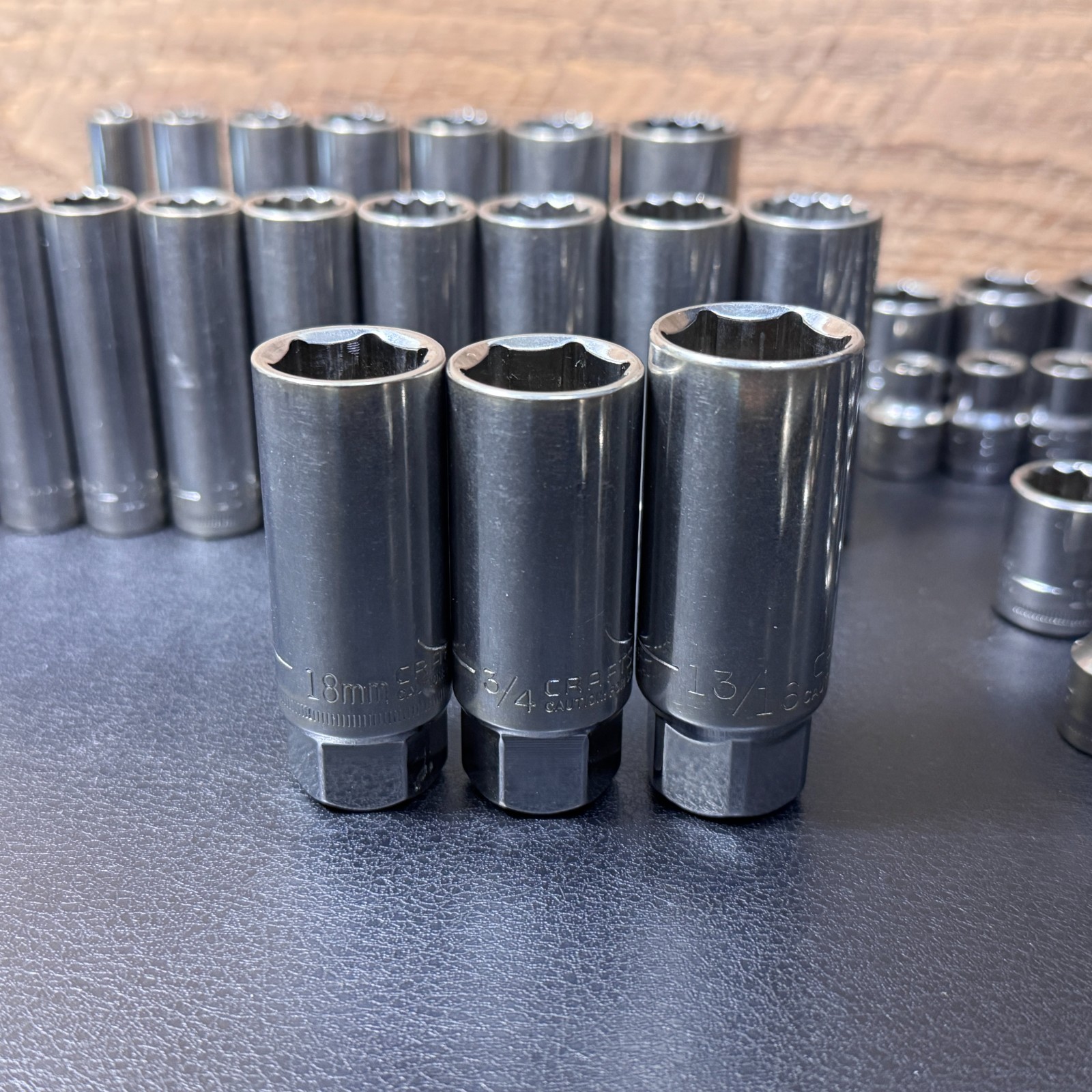 Craftsman S-AC 3/8 Drive Metric & SAE Socket Set STD Deep w/ Ratchet 44808 —81pc