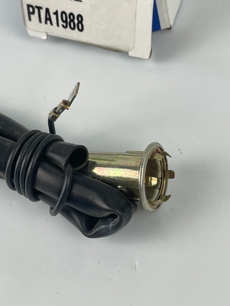 PTA198 Carquest Backup Light Mult Function Socket xref. # S62, 88861065, LS213