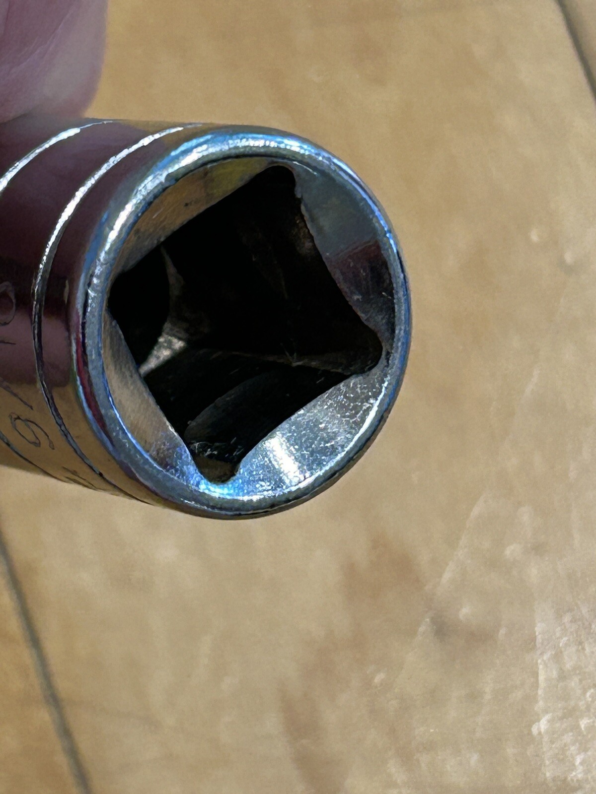 Mit 9/16″ Chrome Vanadium 1/2″ drive 6 point Deep Socket – NICE