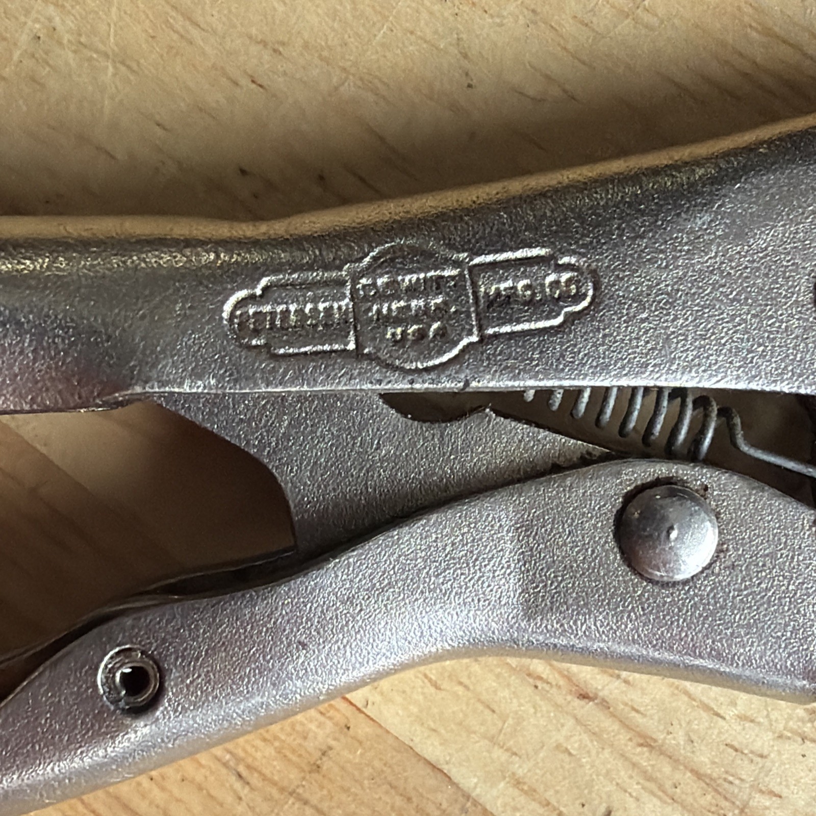 Petersen 5″ Long Nose Locking Pliers Vise Grips 4LN Vtg Dewitt, Neb. USA