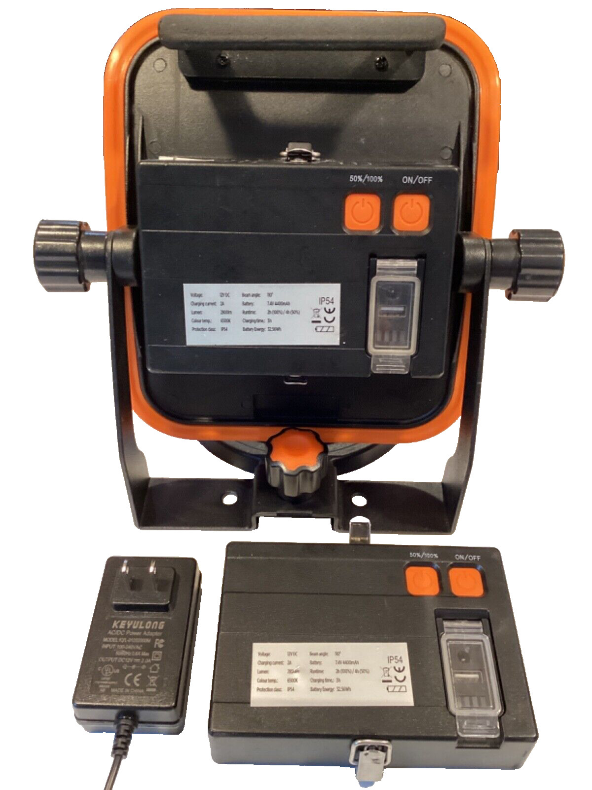 Matco Tools 2800 Lumen Cordless Work Light 2 Snap In Batteries MWLFL2800 MINT