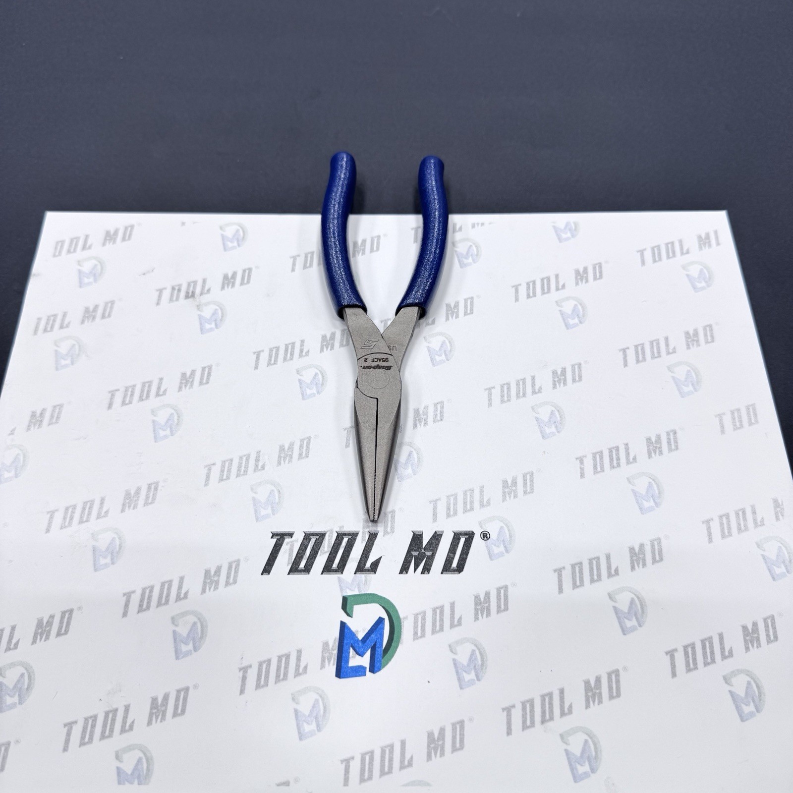 Snap-on Tools USA NEW POWER BLUE 6″ Talon Grip Needle Nose Pliers 95ACFMB