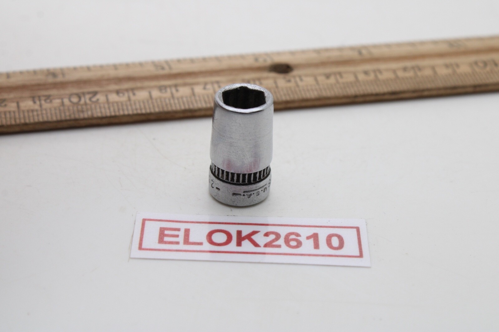 Indestro 2810 5/16″ 1/4″ Drive SAE Chrome 6 Point Socket USA