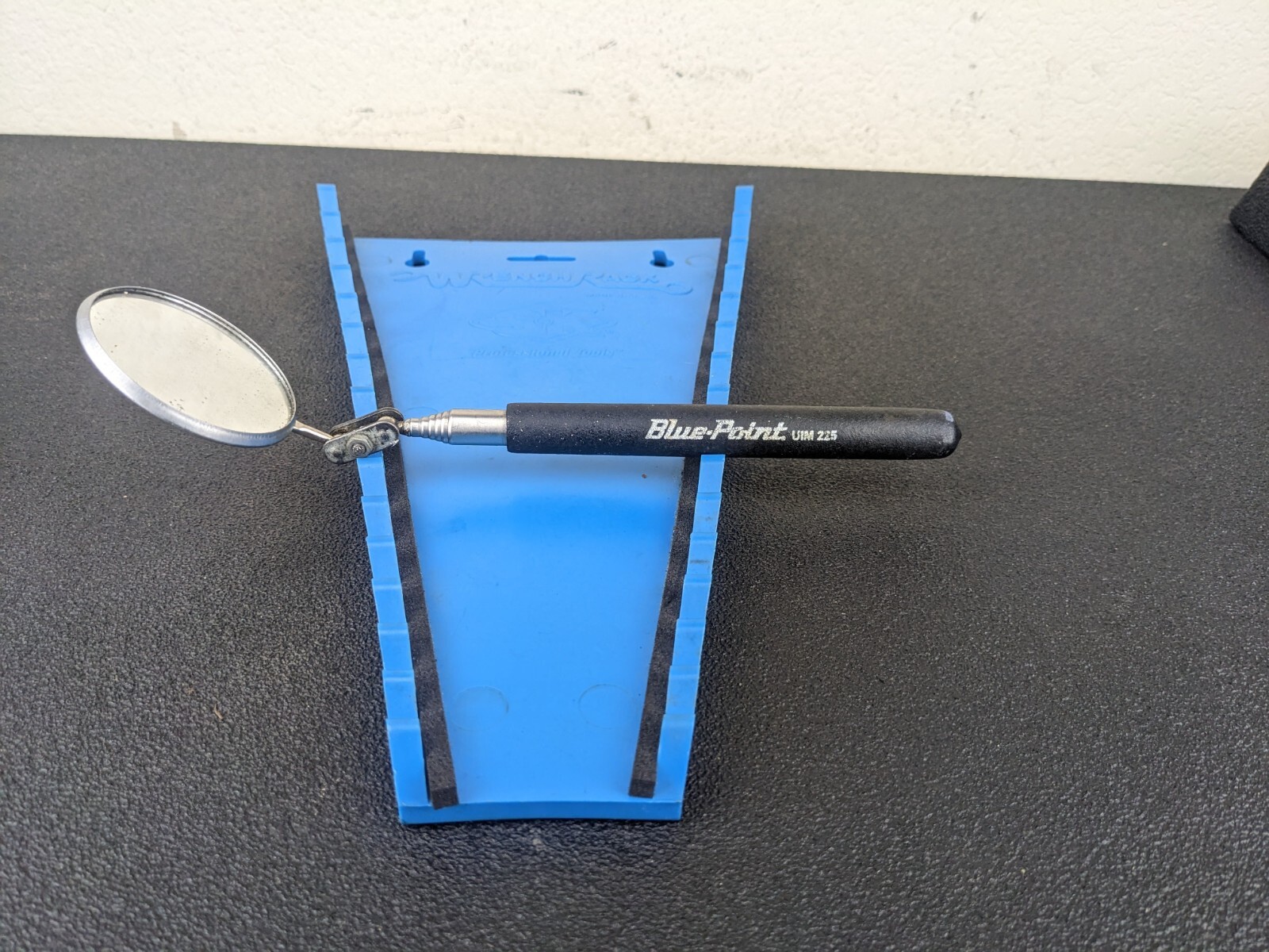 #bk469 Blue-Point UIM2LM 2-1/4” Telescopic Inspection Magnifying Mirror 12″-51″