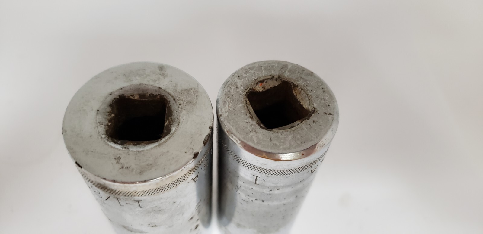 EASCO 53 3236 & 53 3232 1/2″ DRIVE DEEP SOCKETS, 1-1/8″ & 1″, 12 POINT LOT OF 2
