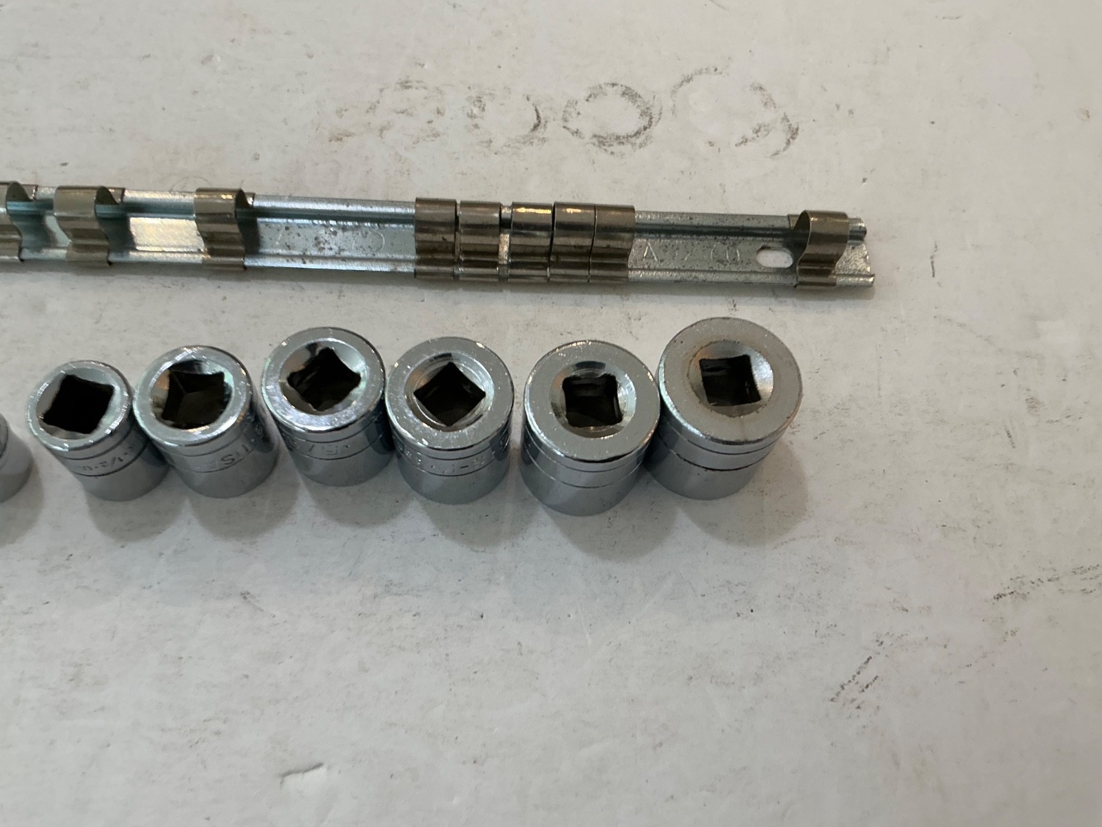 S-K tools 8pc 3/8″ drive shallow 6pt socket set 3/8″ to 13/16″ USA made