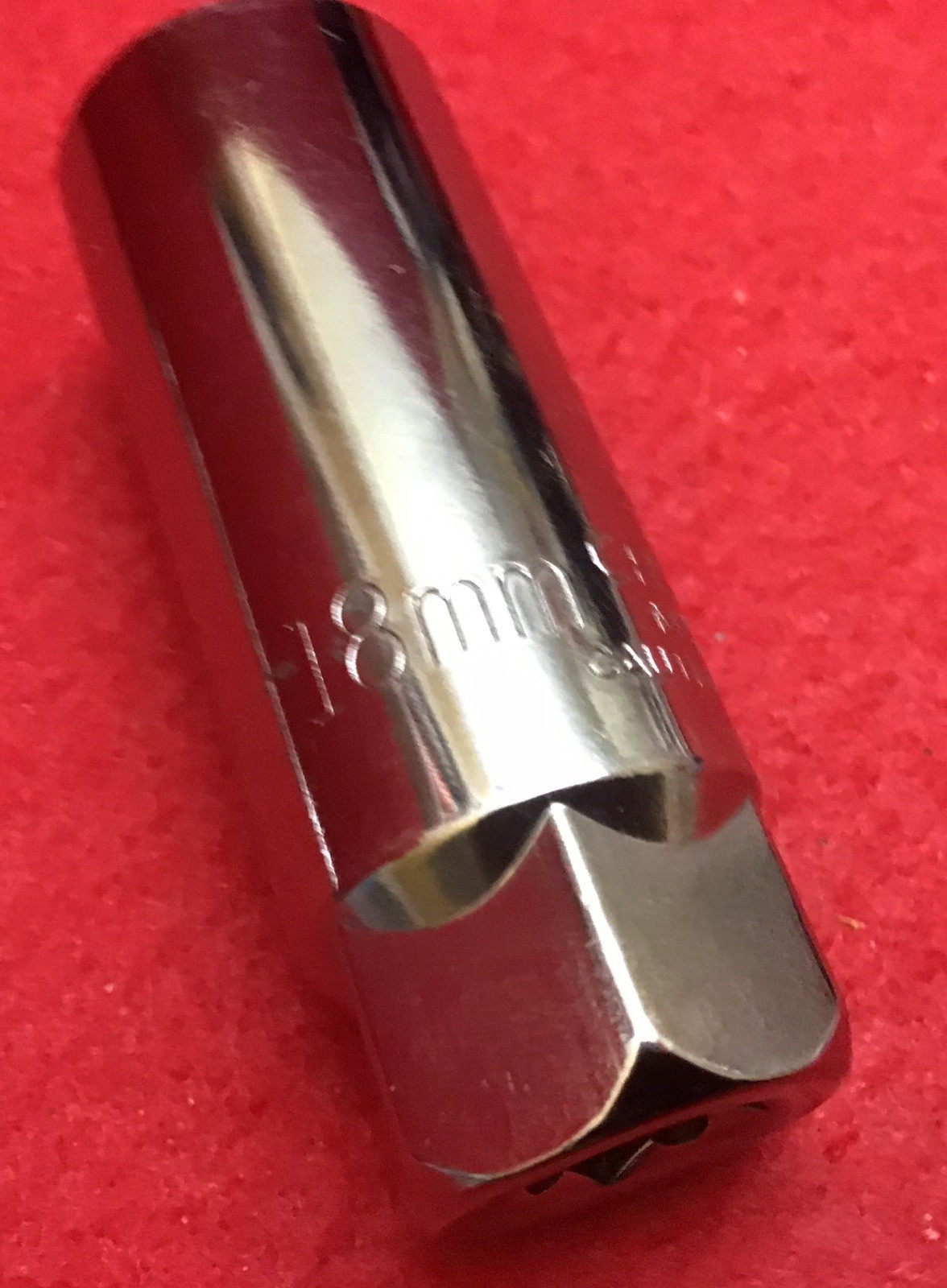 NOS-NEW- CRAFTSMAN USA 3/8” DR. 18mm SPARK PLUG SOCKET #43330, CHROME