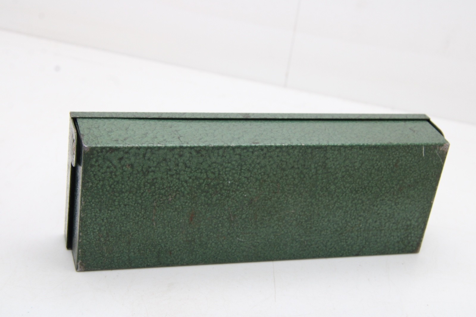 SK Tools 6-1/2″ x 2-1/4″ Green Metal Socket Set Tool Box w/Tray USA NO TOOLS