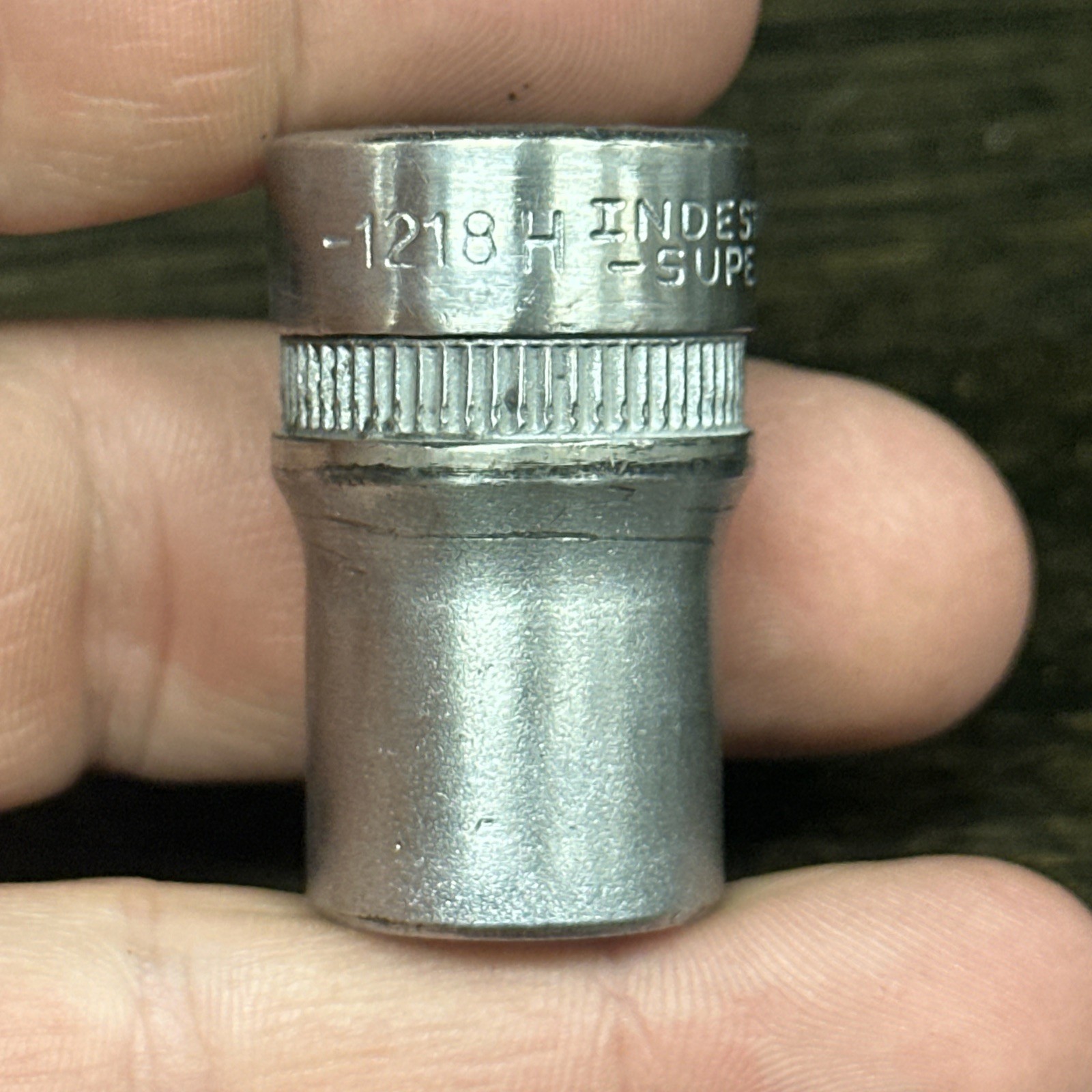 Indestro Super 9/16″ 6 Point Shallow Chrome Socket 1/2″ Drive 1218H