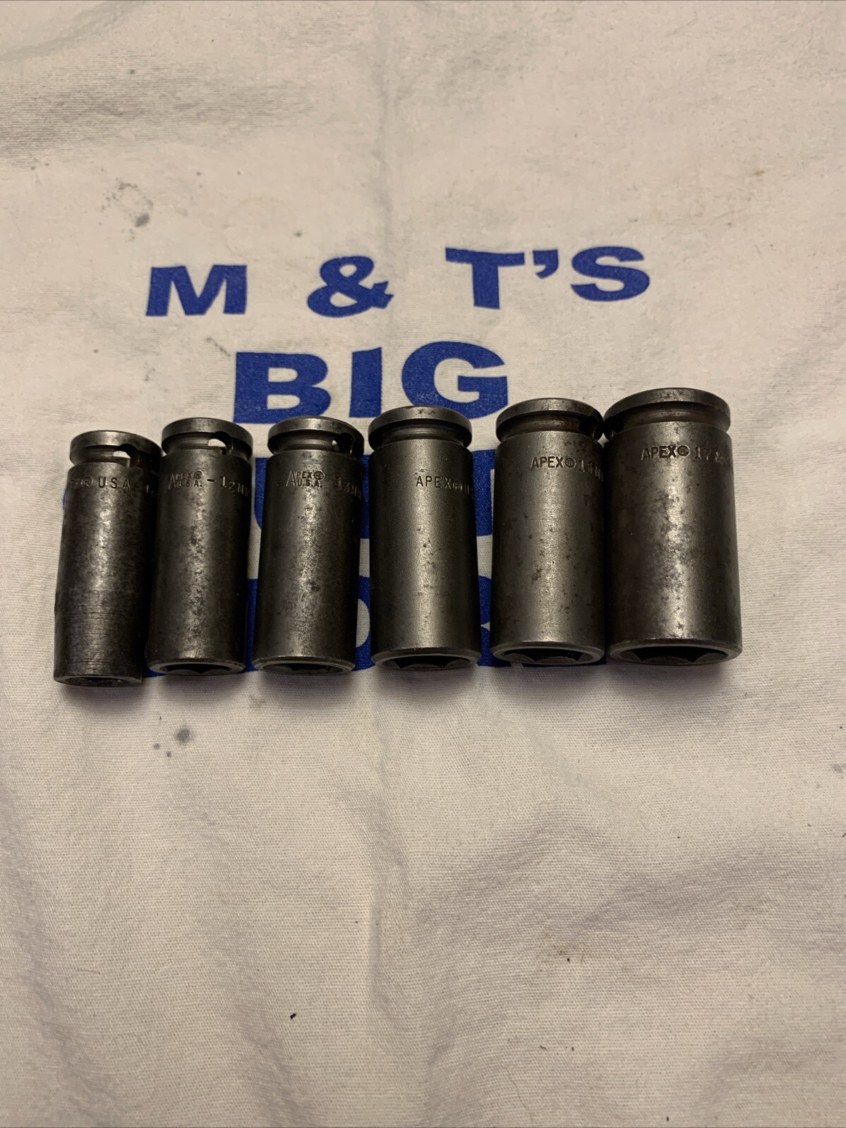 APEX Tools USA 3/8″ Drive 6pt 6pc 10-17mm Metric Impact Sockets