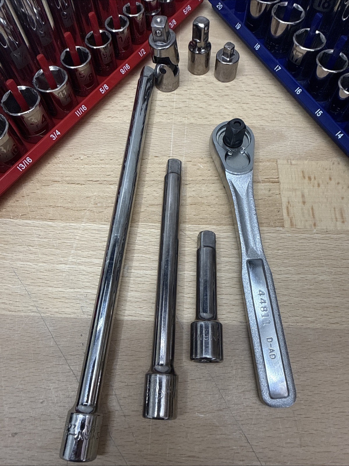 Craftsman 3/8″ Drive SocketsMM / SAE 47 Deep + Shallow 6 PT Ratchet Extensions