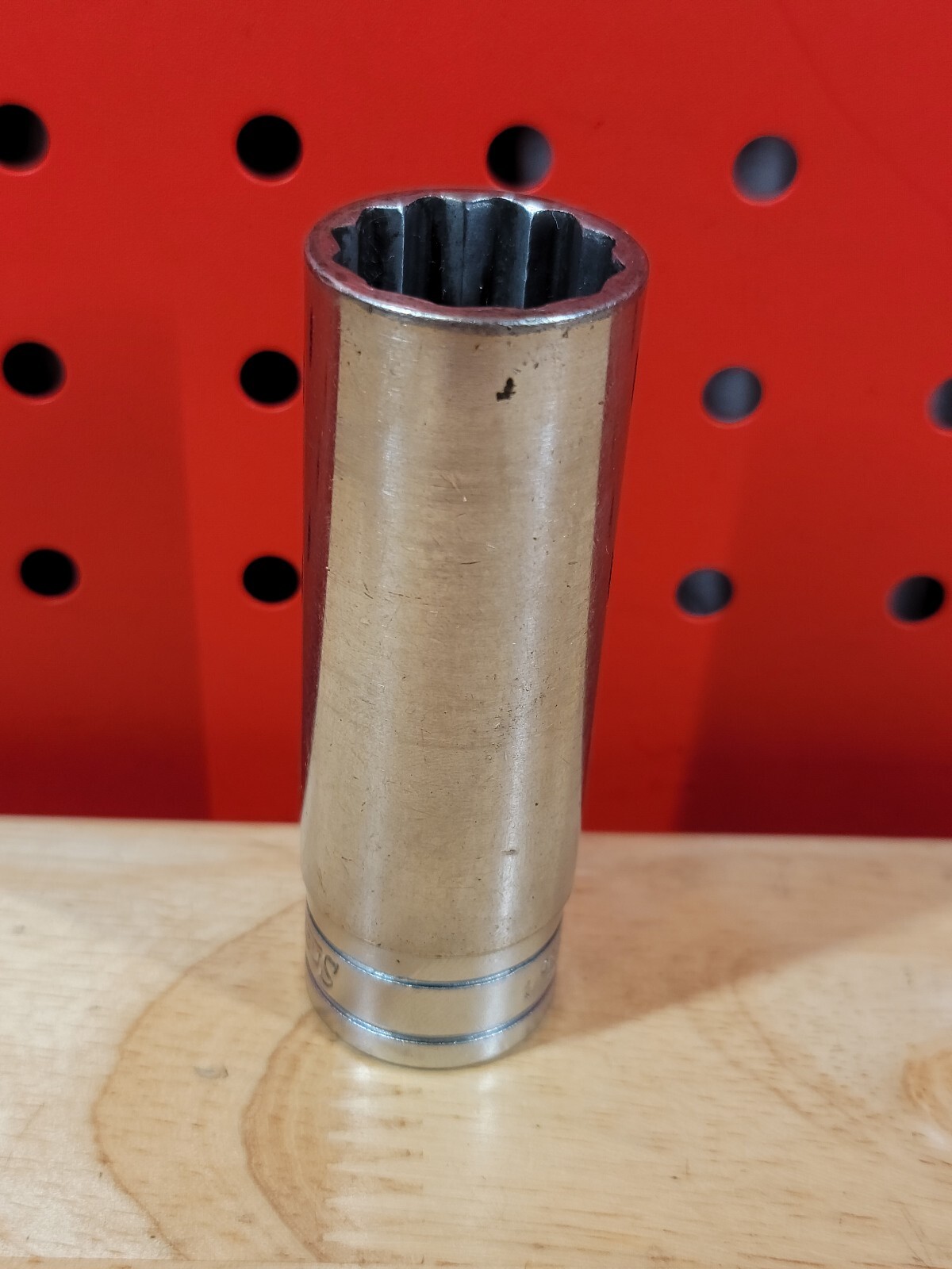 Snap-on Tools S261 13/16″ SAE 1/2″ Drive Deep 12-Point Socket USA