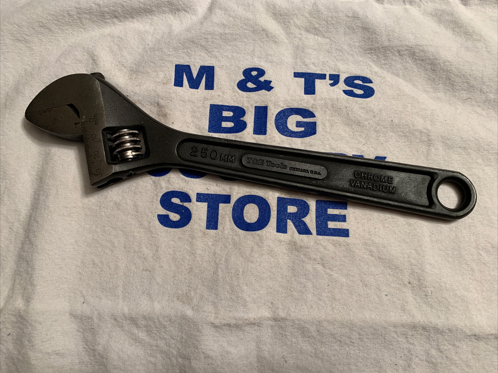 T&E Tools USA 10″ Adjustable Wrench – Forged Steel 10010