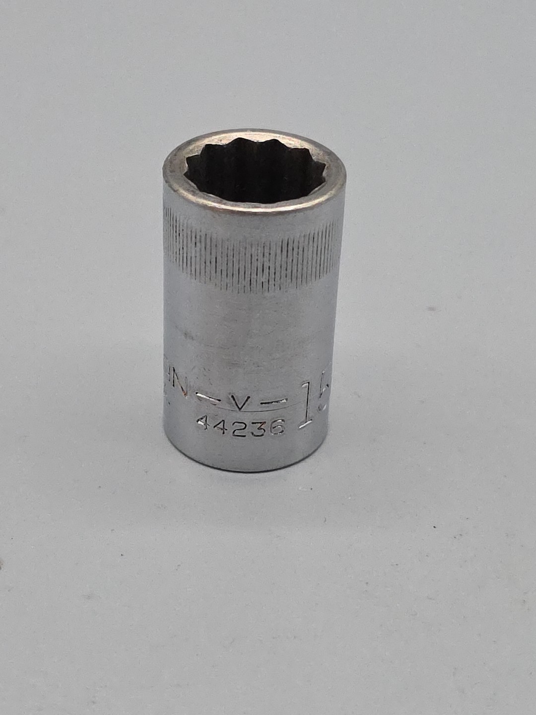 Craftsman Tools 15mm Shallow Socket 1/2″ Drive 12 Point V-44236 USA