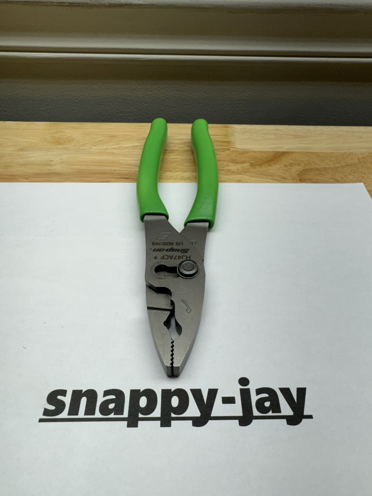 Snap-on Tools USA NEW STYLE GREEN Soft Grip 8″ Flank Jaw Pliers HJ47ACFG