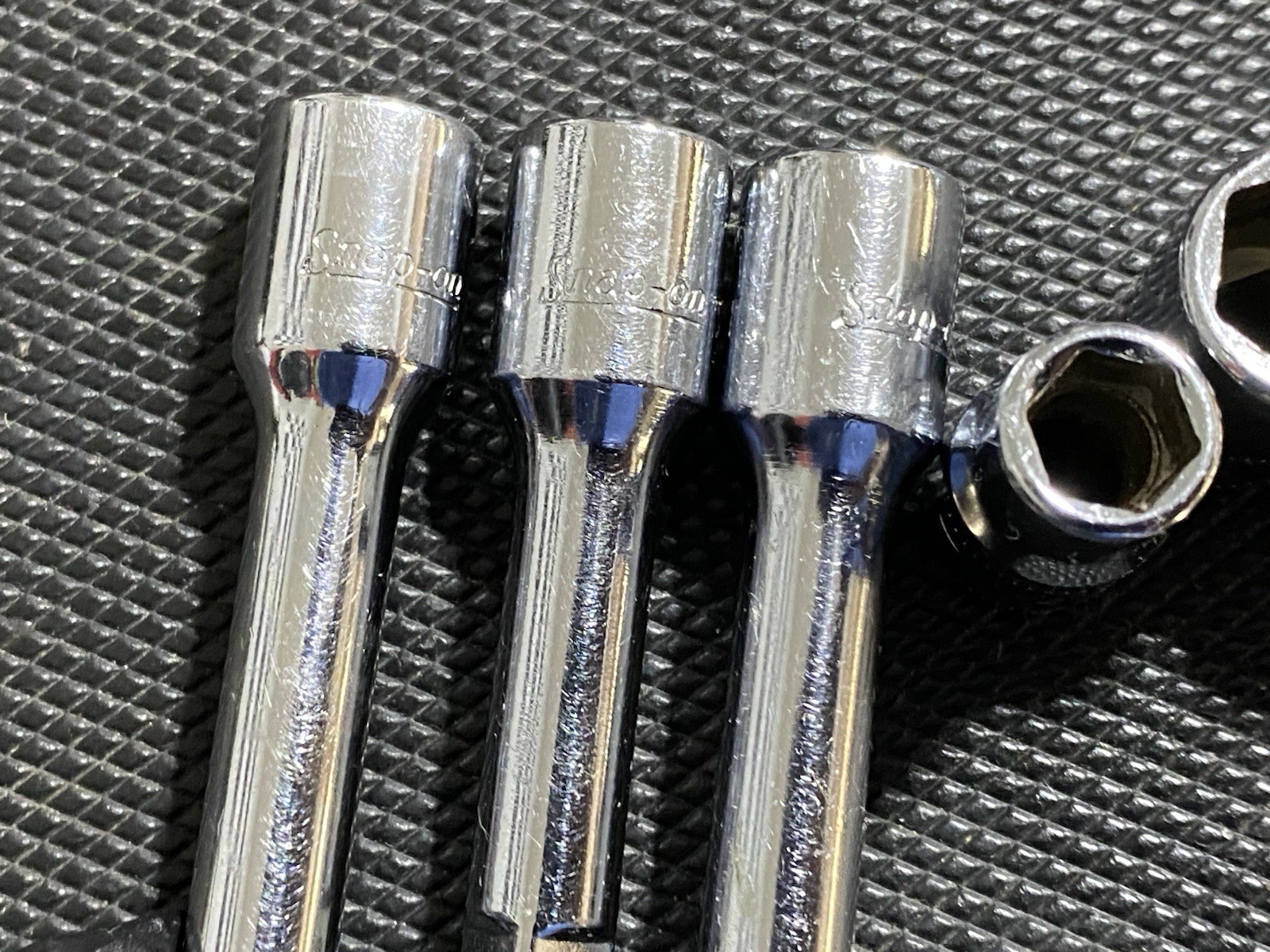 SNAP ON 1/4 INCH DRIVE Ratchet, Breaker Bar Set, Sockets 7, 10-14 Metric Shallow