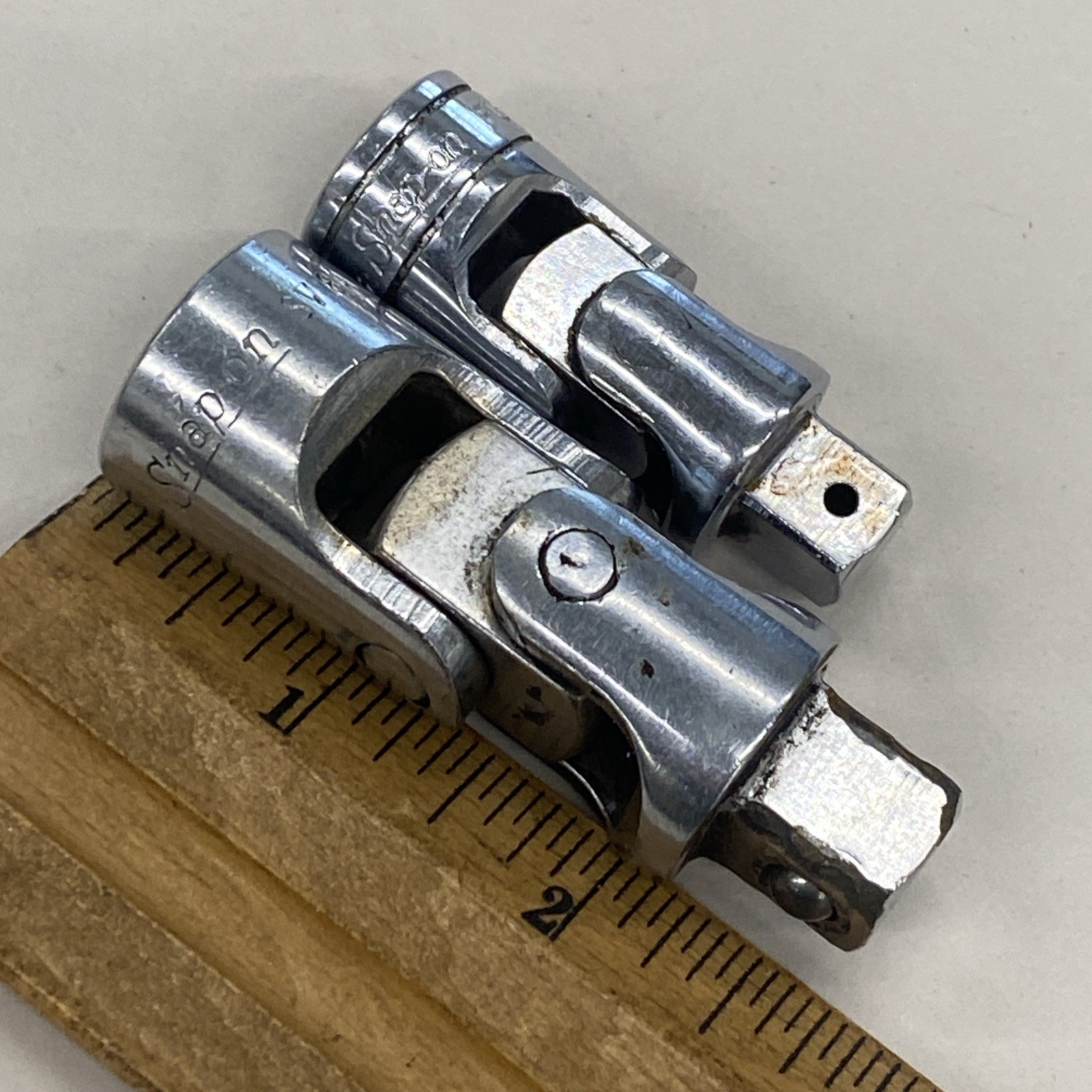 2 Snap-on Universal Flex Socket Adapters (S-8) 1/2″ Drive & (FU8A) 3/8 Dr. M0815