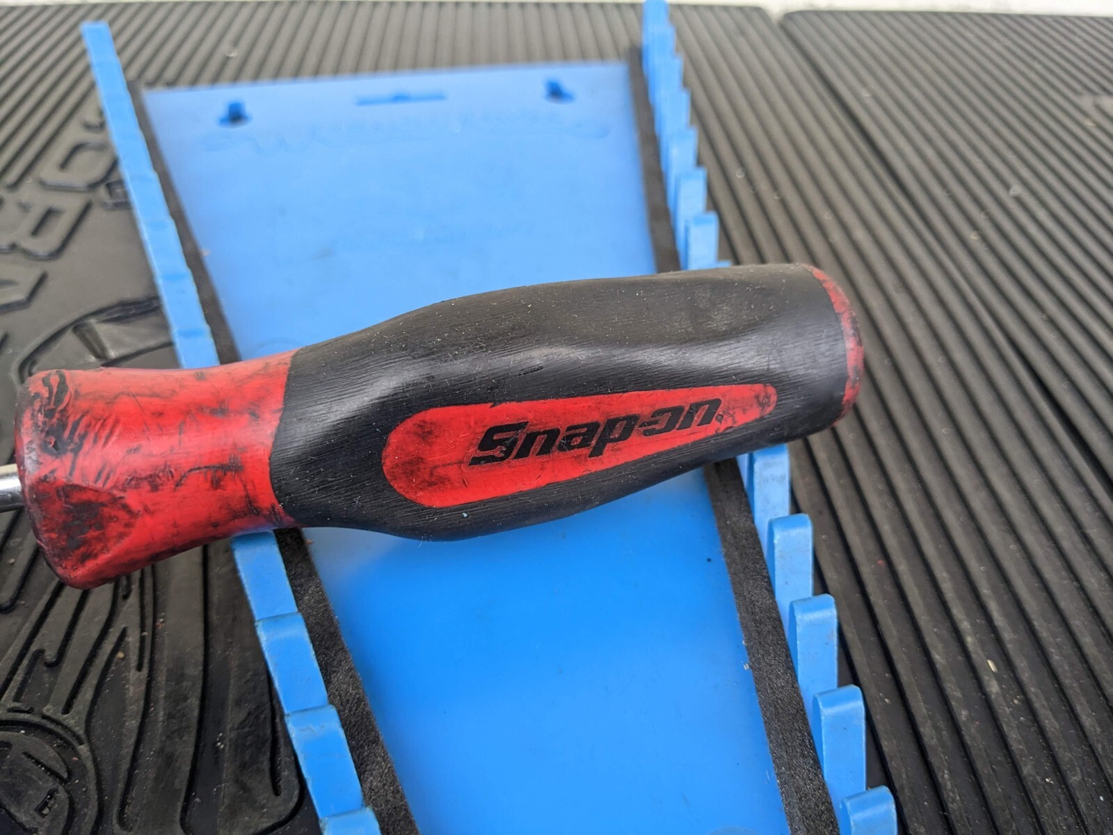 #bg063 Snap-on Tools USA RED Soft Radiator Hose Pick SGA173B