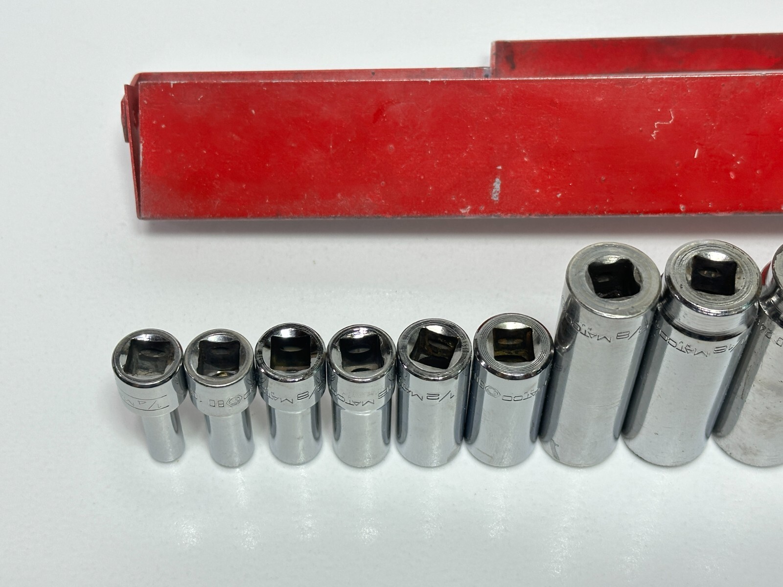 Matco Tools USA 13pc SAE 1/4″ to 1″ Deep Chrome Socket Set – 3/8″ Drive, 6 Point