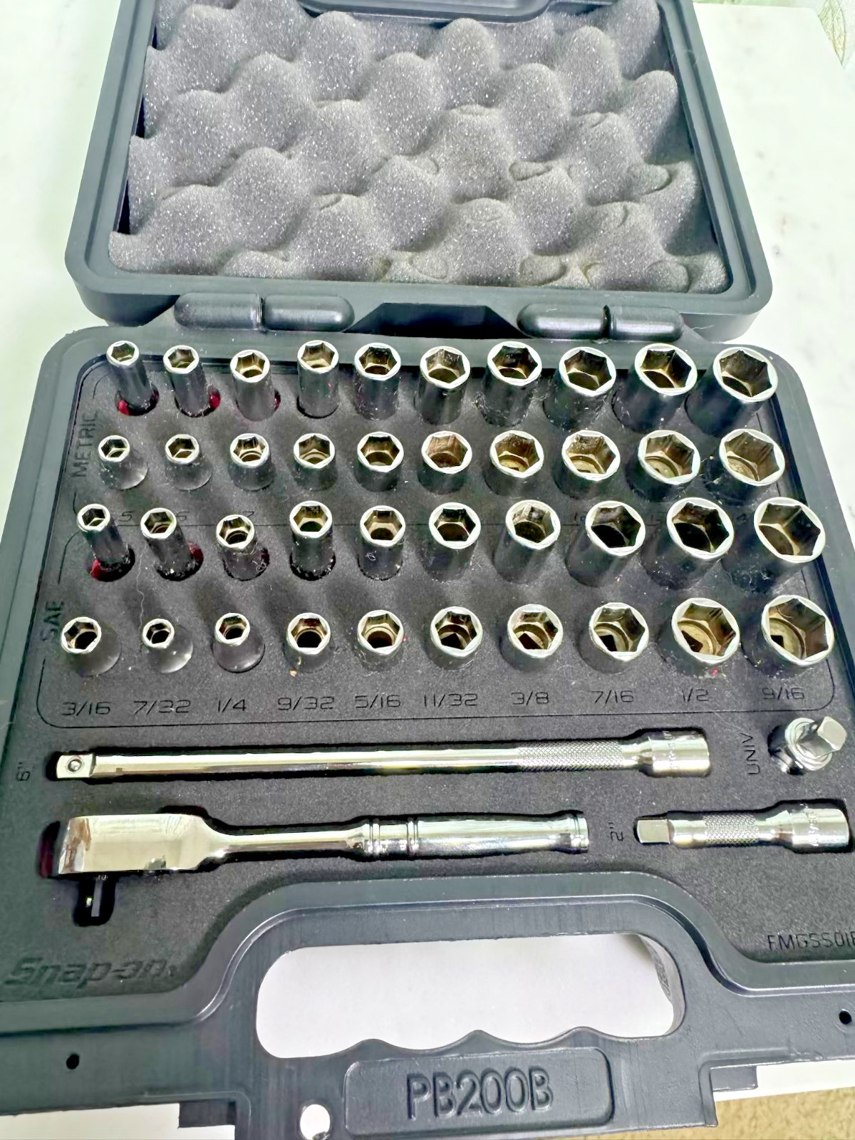 Snap-on 144TMPBFR 44 pc 1/4» Drive 6-Point Metric/SAE General Service Set