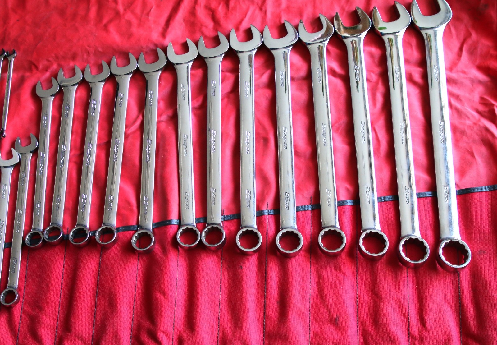 Snap-on OEXM SERIES 23 Piece 8mm-32mm Combination Wrench Set