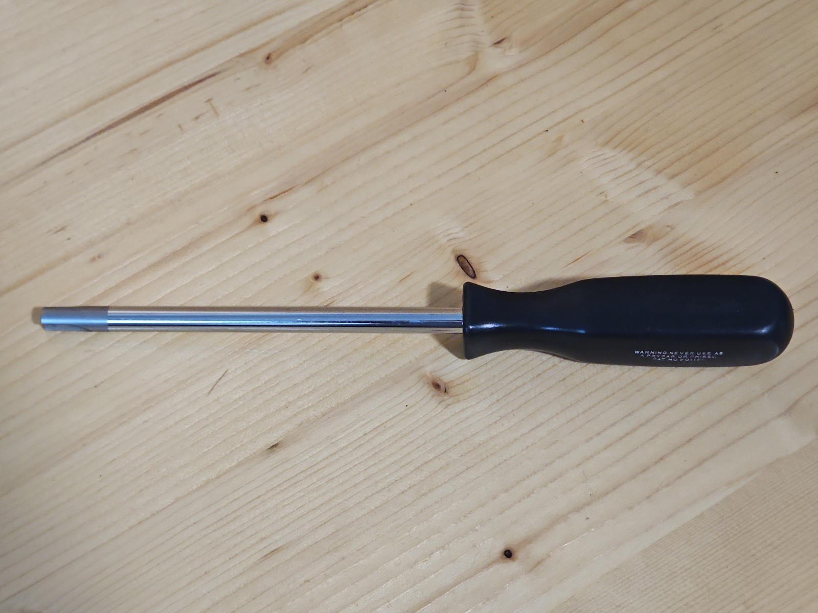Snap-on Tools SSDC-12 3/8″ Clutch Tip Black Hard Handle Driver Screwdriver USA