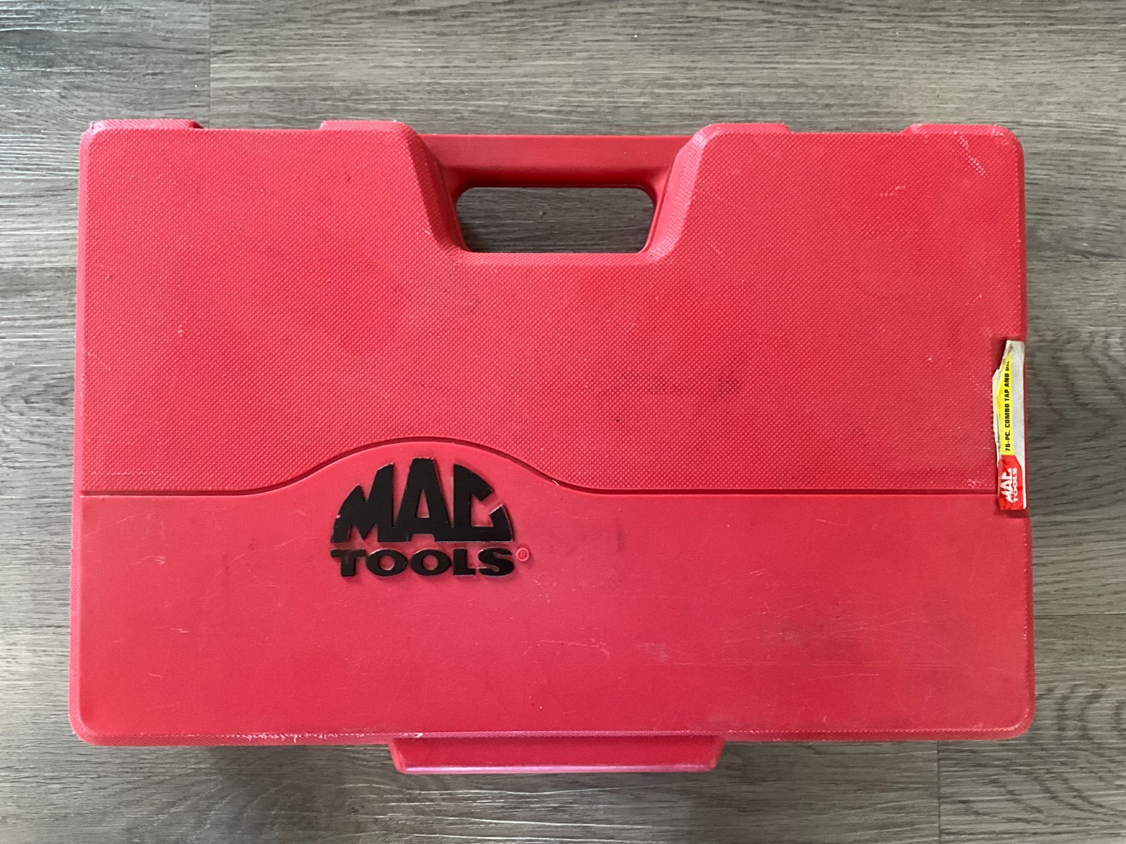MAC Tools TD76COMBOS-US 76-PC SAE & Metric Tap and Hex Die Set. Retails for $545