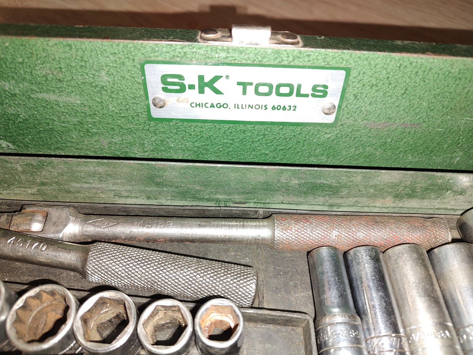 Vintage SK TOOLS 3/8″ Drive Socket Set 18pc W/ Metal Box USA S-K