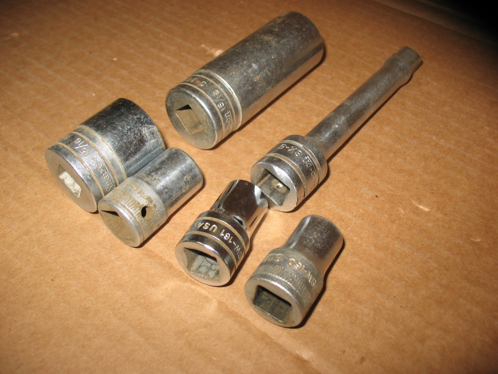 5 Snap On 1/2″ Sockets & 5″ Extension