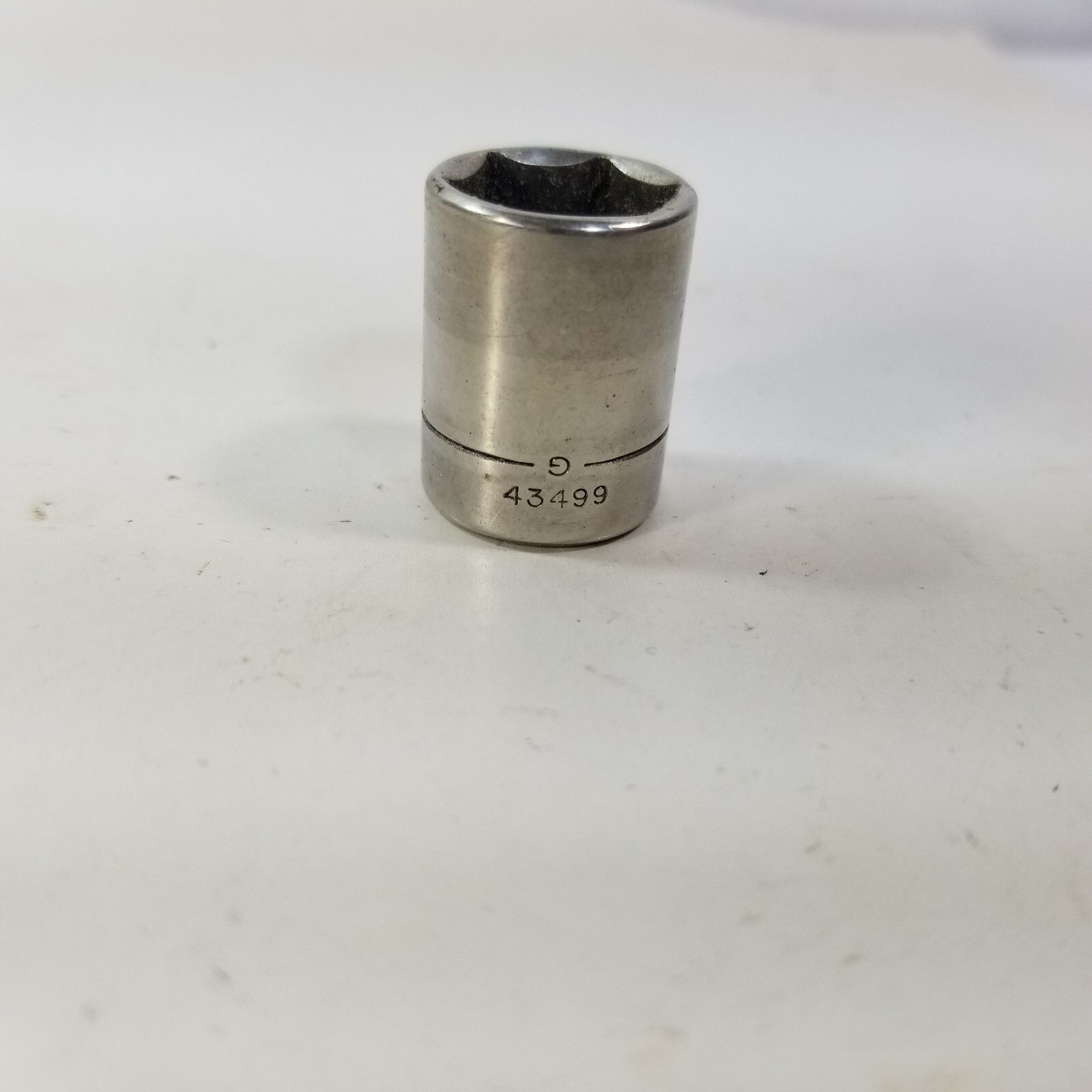 Craftsman USA 1/2″ 6 Point 1/4″ Drive Shallow Socket 43499 Inverted G Series