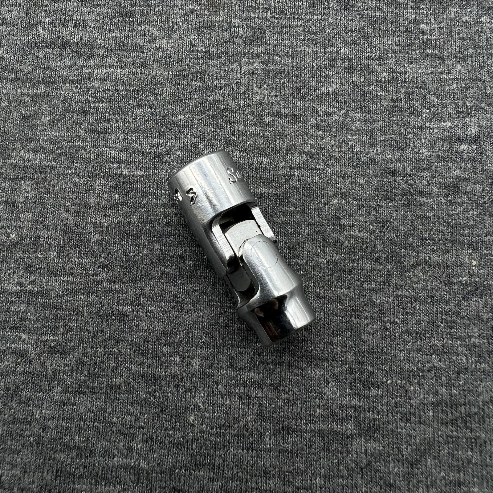 Snap On Tools 1/4″ Universal Swivel Socket 1/4” Drive 6 Point TMUS81 USA