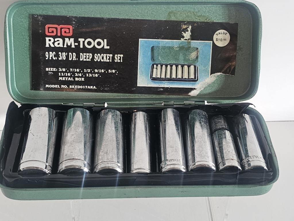 Dodge Ram Socket Set 3/8 in deep socket set 9 pieces Vintage Preowned