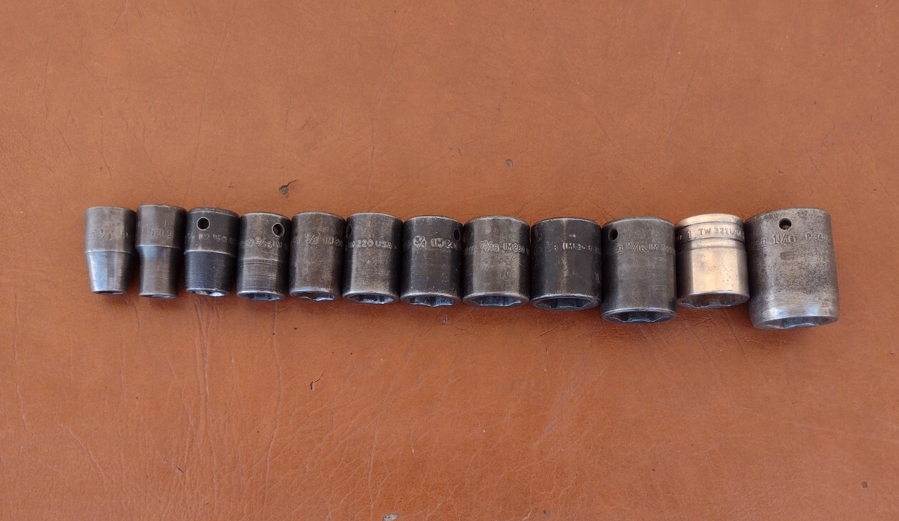 Vintage Snap On 12 Pc. 1/2” Dr. SAE 6 Pt. Impact Socket Set 3/8” to 1-1/16″ USA
