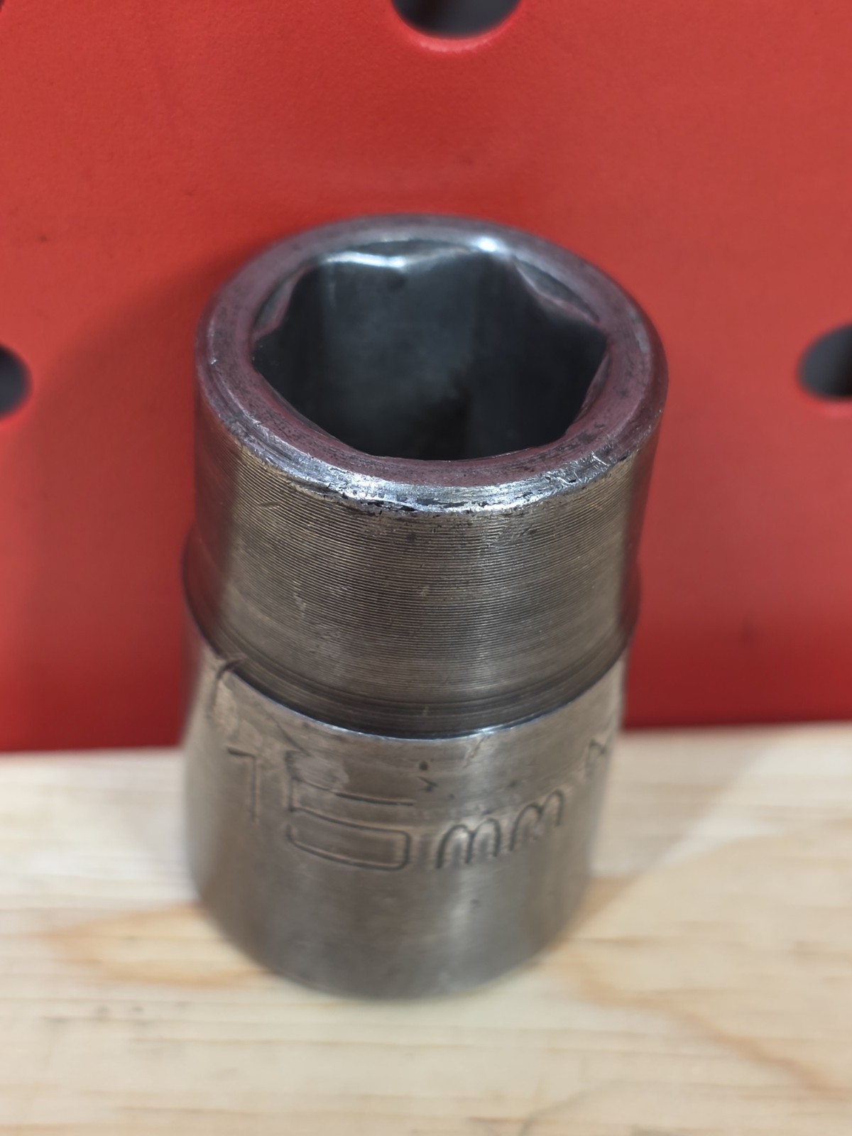Matco Tools CP15M6 15mm Metric 1/2″ Drive Shallow 6-Point Impact Socket