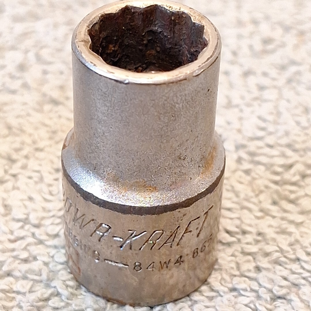 Vintage Powr-Kraft 1/2″ Drive Sockets Lot Of 7. (6 – 12pt & 1 8pt) SEE DESCRIPTI