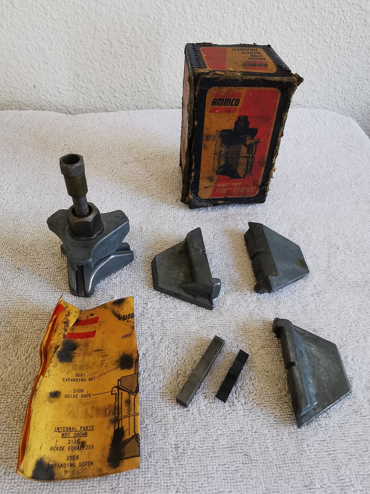 Incomplete Ammco Model 2100 Ridge Reamer, Range 2 9/16” to 5” w/Instructions Box