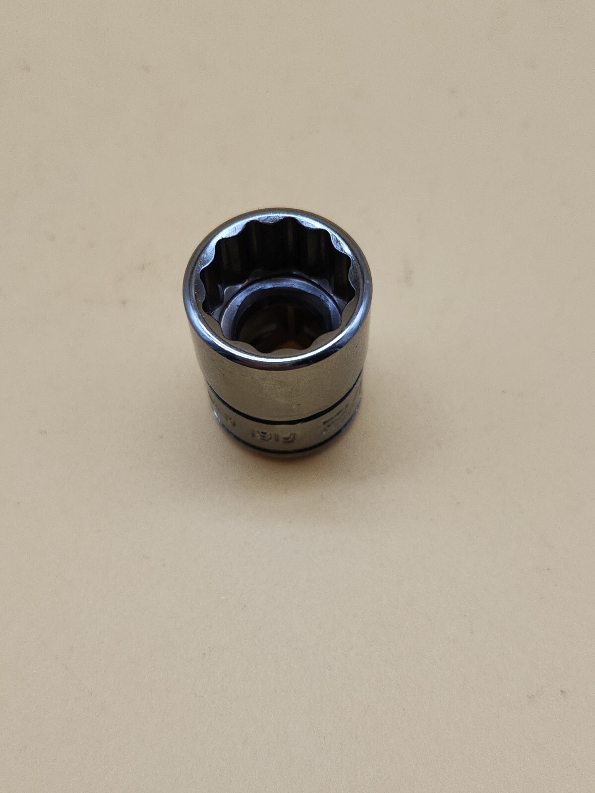 Snap- On Tools F-161 3/8 inch drive 1/2 12 point socket USA