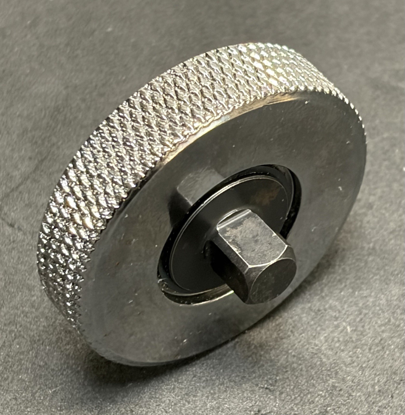 NICE! Snap On 1/4″ Dr. Finger Tip Ratchet Thumb Wheel Round Spinner TS72