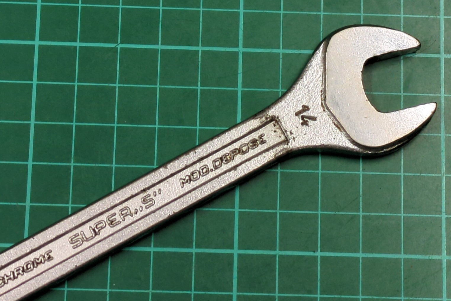 Vintage Facom No44, 14mm x 17mm Vanachrome Open Ended Spanner, Made In France