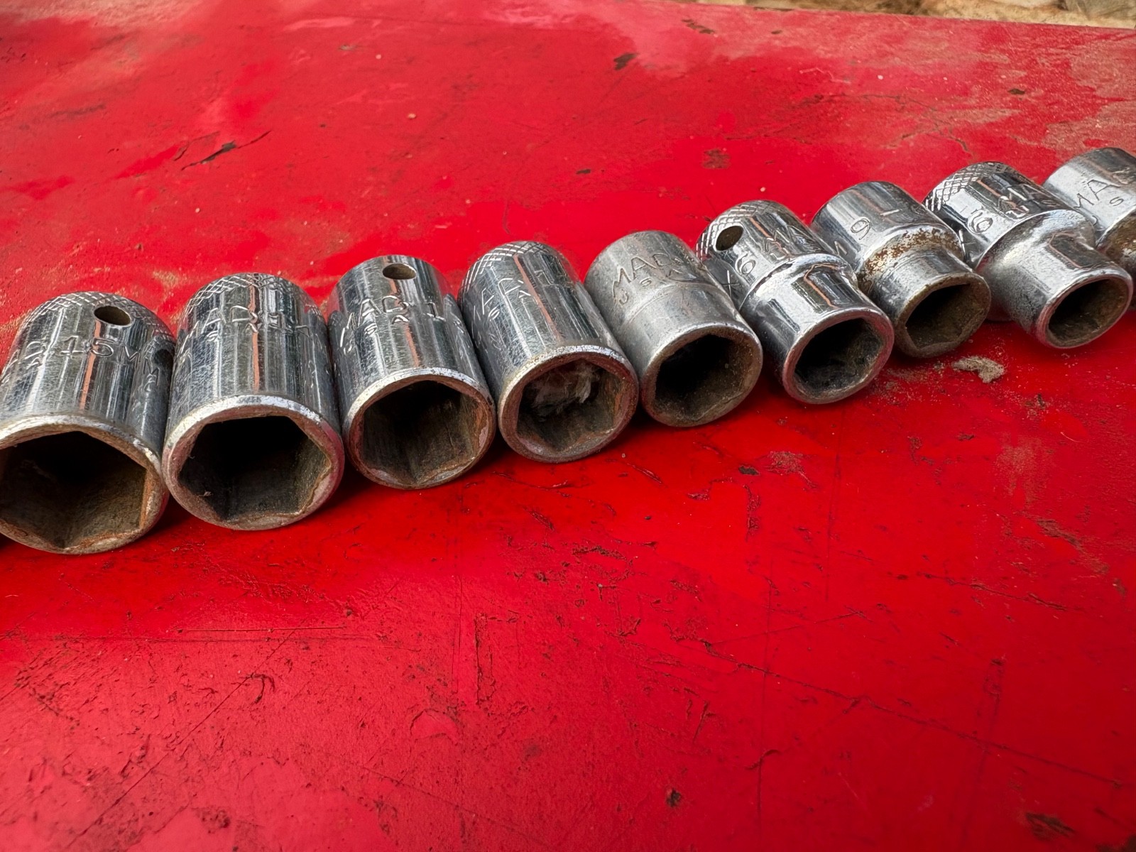 mac tools 3/8 drive metric socket set 6pt