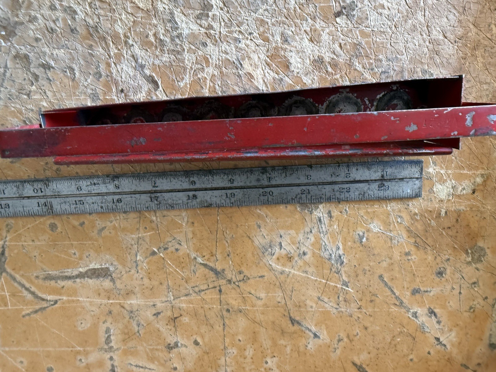 MAC Tools Red Metal Parts Tray Carry Tray Socket Holder Round Logo USA 9”