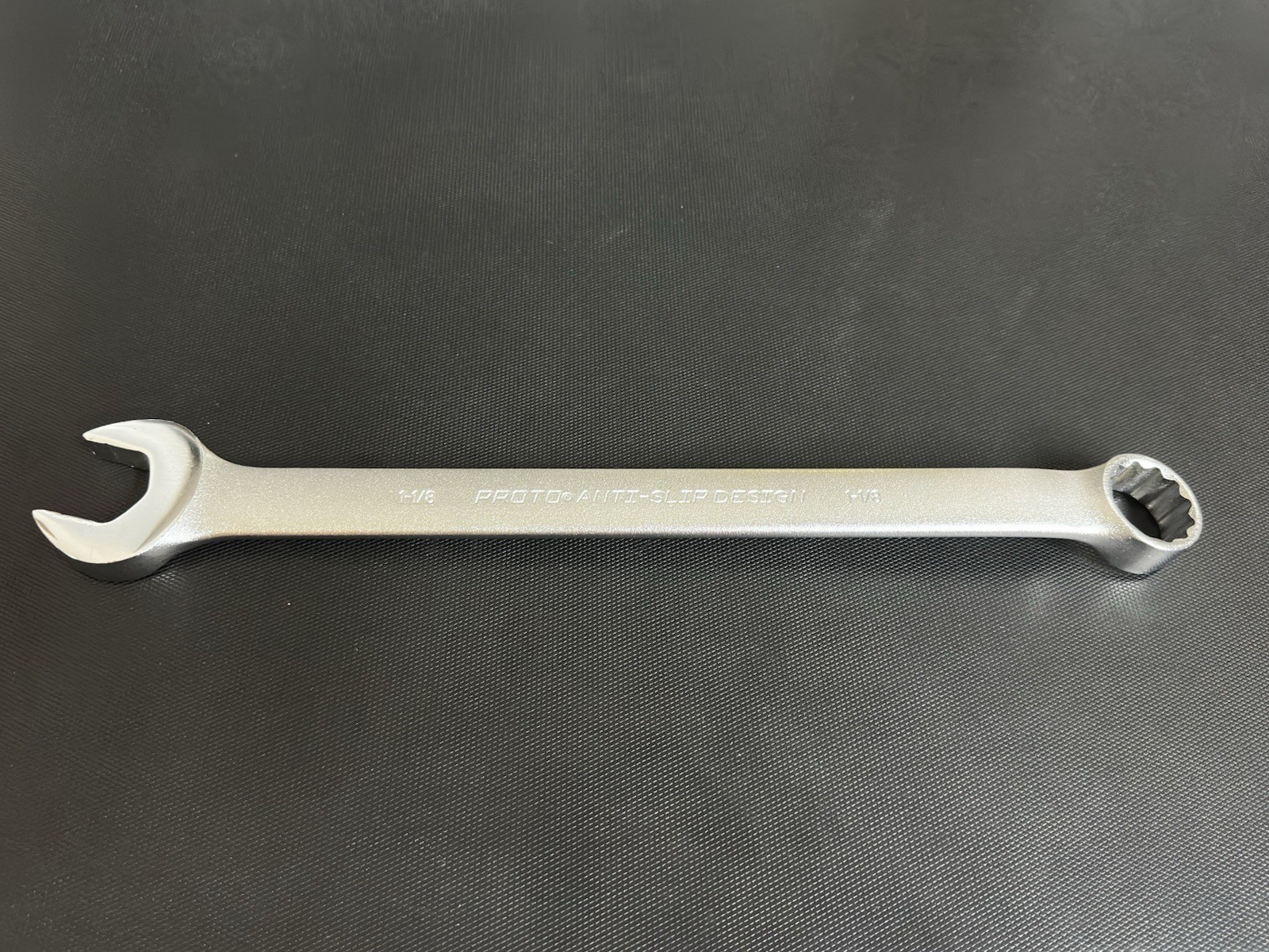 PROTO 1 1/8″ SAE 12-Point Combination Wrench w/ Anti-Slip Design 1236ASD USA NEW