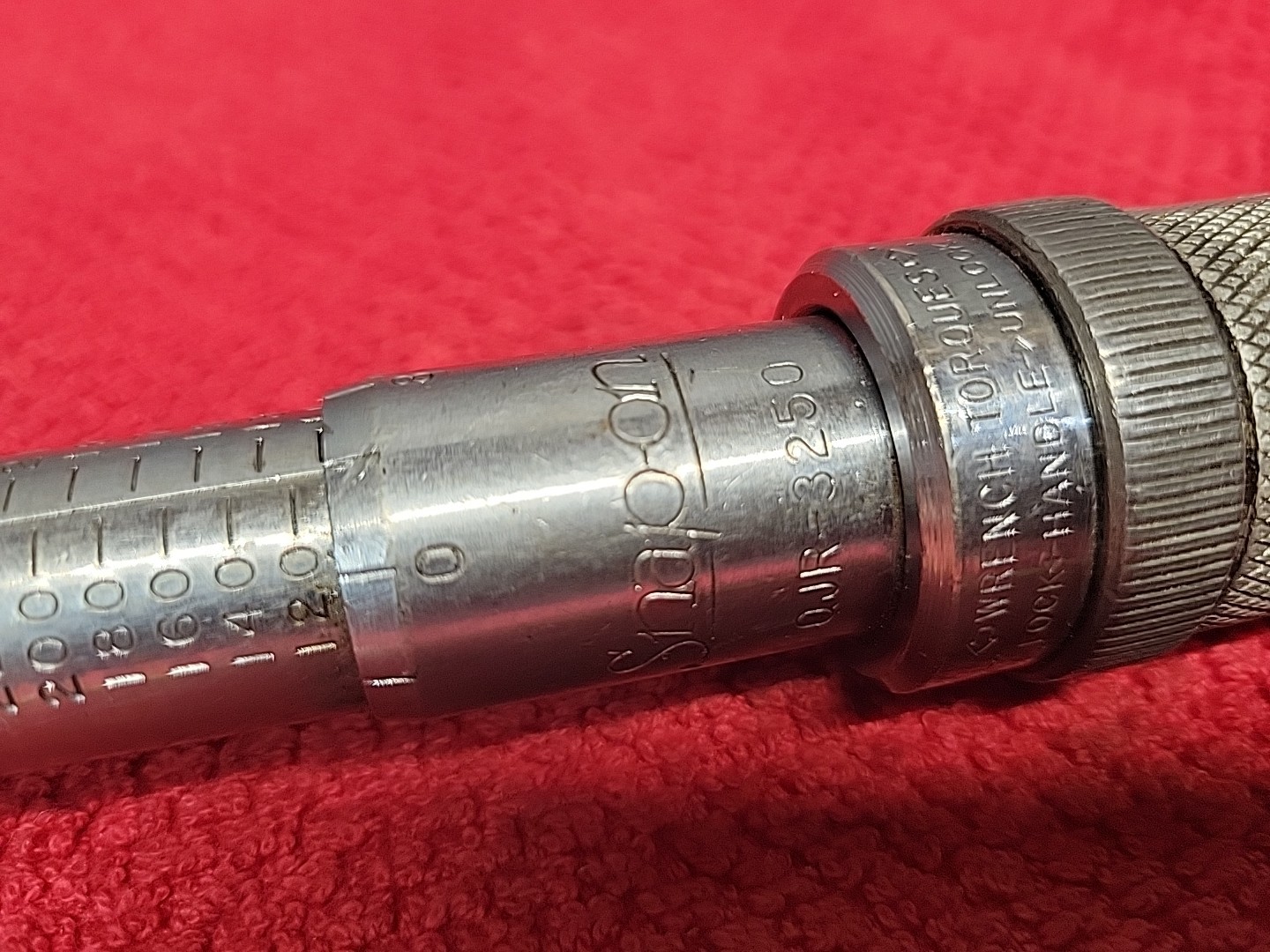 SNAP-ON TOOLS QJR3250 Click-Type 1/2″ Drive 30-250lb ft Torque Wrench USA 🇺🇸