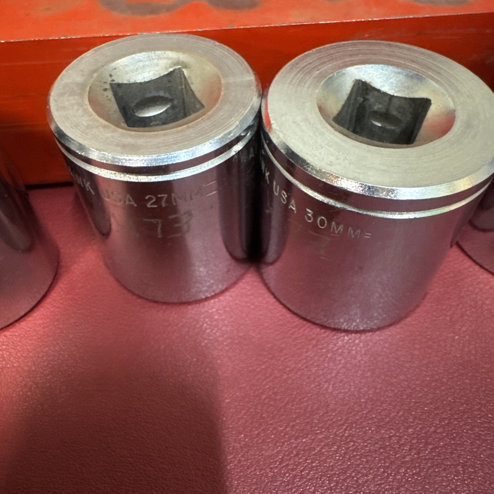 Blackhawk USA 1/2” Drive Metric Socket Lot 10-32mm 12 Pc w/ Metal Case