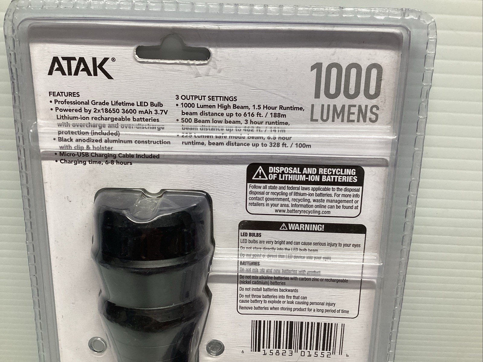 Performance Tool 552 1000LM Rechargeable Flashlight
