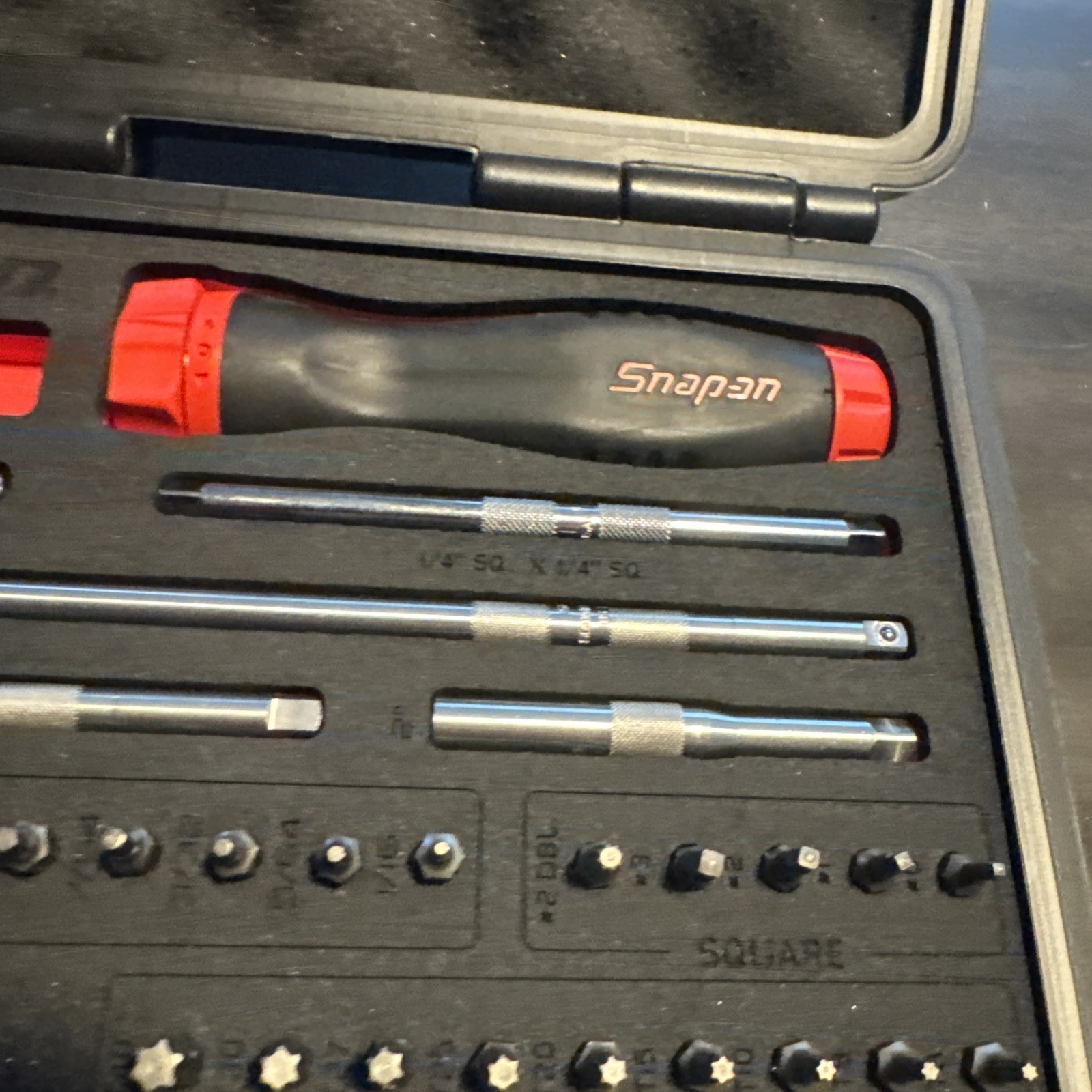 New Snap-on SGDMRC44FR RED Foam 44 Piece Ratcheting Screwdriver Master Set